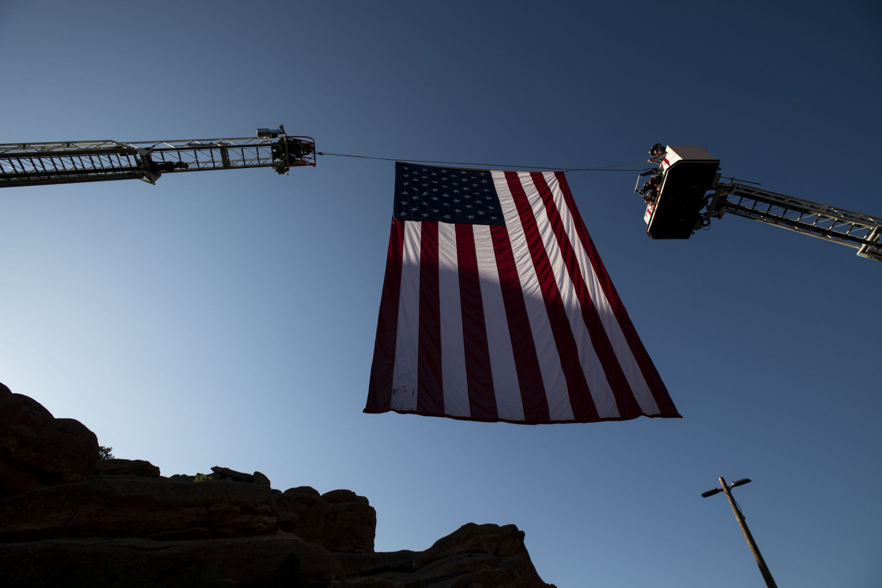 091219-news-redrocksstairclimb 10.jpg